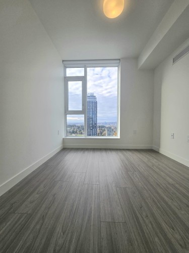 2808-13675 107A Avenue, Surrey, BC 