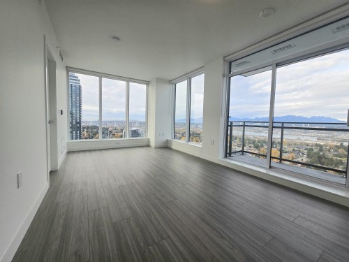 2808-13675 107A Avenue, Surrey, BC 