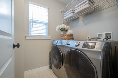 9352 Singh Street, Langley, BC 