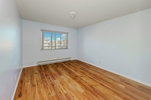 306-20460 54 Avenue, Langley, BC 