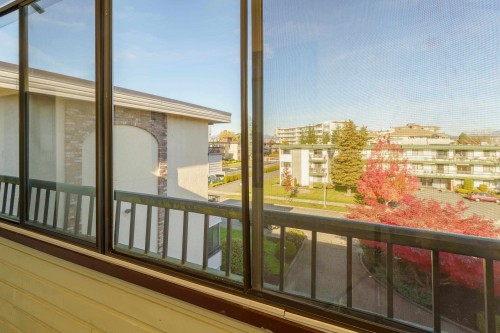 306-20460 54 Avenue, Langley, BC 