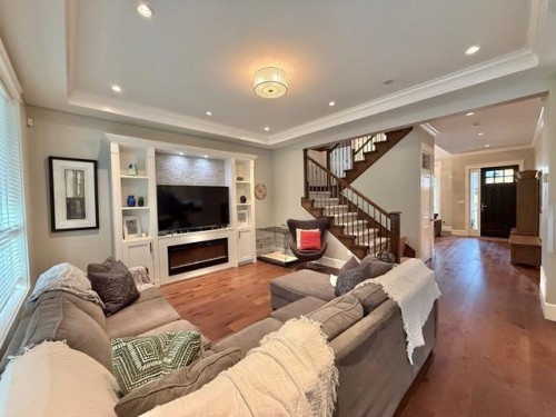 16459 63 Avenue, Surrey, BC 