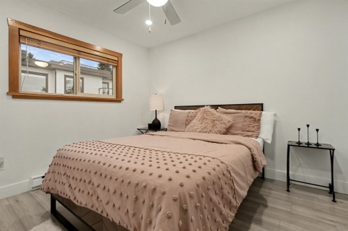 1112 Stevens Street, White Rock, BC 