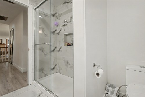 1112 Stevens Street, White Rock, BC 