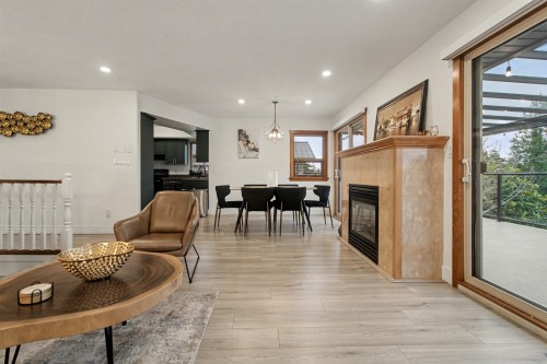 1112 Stevens Street, White Rock, BC 