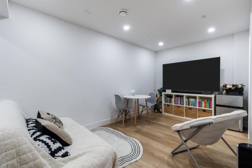 2561 168 Street, Surrey, BC 