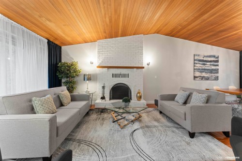 8986 146A Street, Surrey, BC 