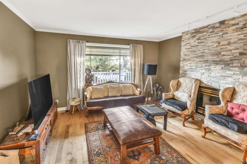 3826 Old Clayburn Road, Abbotsford, BC 