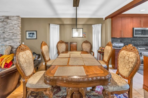 3826 Old Clayburn Road, Abbotsford, BC 