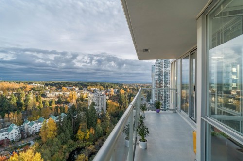 2704-9981 Whalley Boulevard, Surrey, BC 