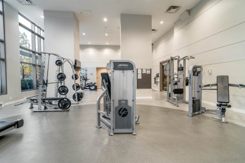 2704-9981 Whalley Boulevard, Surrey, BC 