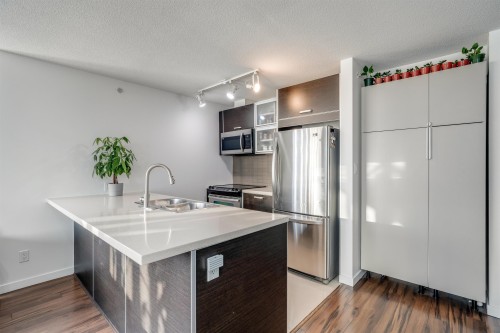 2704-9981 Whalley Boulevard, Surrey, BC 