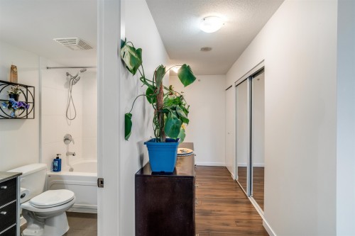 2704-9981 Whalley Boulevard, Surrey, BC 