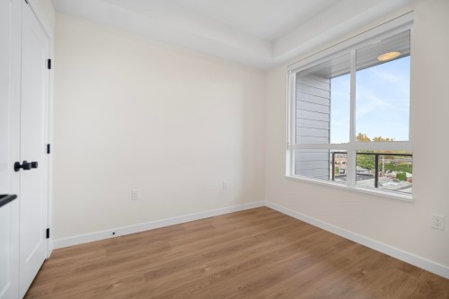 503-27215 Aldergrove Town Centre Drive, Langley, BC 