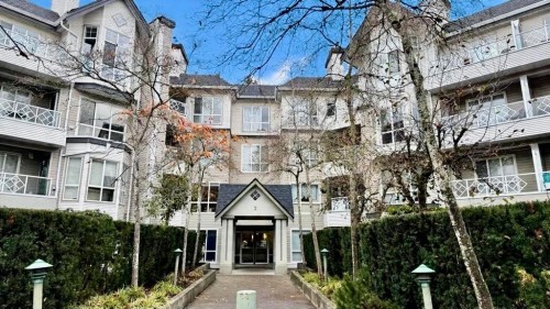 409-9979 140 Street, Surrey, BC 