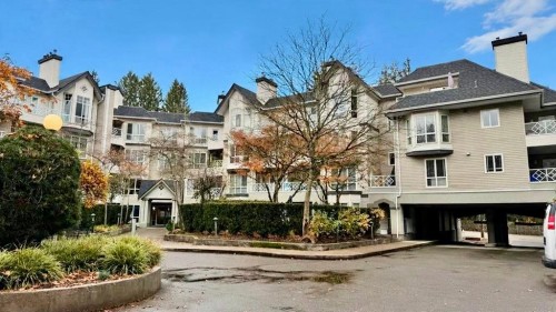 409-9979 140 Street, Surrey, BC 