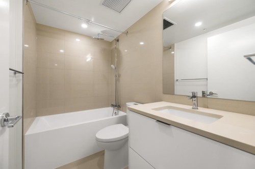 2606-13675 107A Avenue, Surrey, BC 