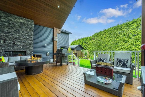 2-22963 Fraser Highway, Langley, BC 