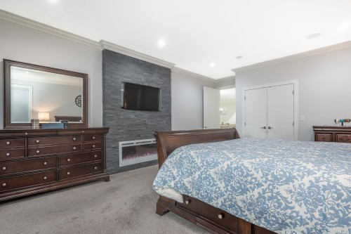 2-22963 Fraser Highway, Langley, BC 