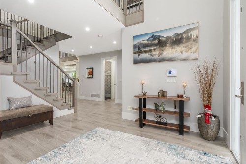 2-22963 Fraser Highway, Langley, BC 