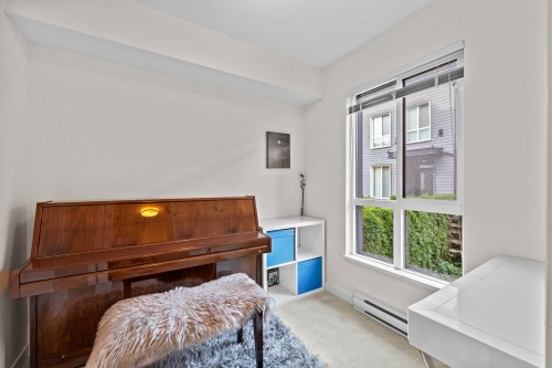 65-15898 27 Avenue, Surrey, BC 