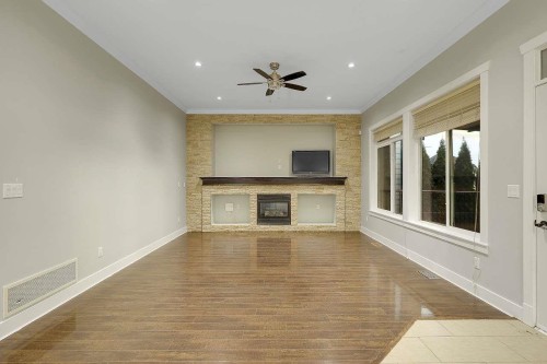 7331 196 Street, Surrey, BC 