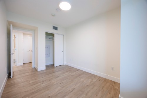 1204-10428 Whalley Boulevard, Surrey, BC 