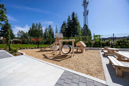 1204-10428 Whalley Boulevard, Surrey, BC 