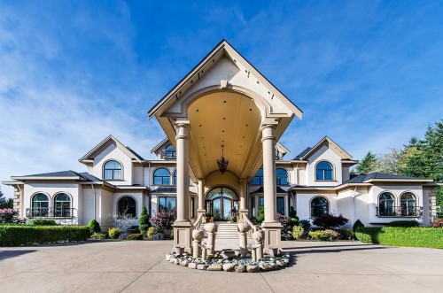 7367 149A St, Surrey, BC 