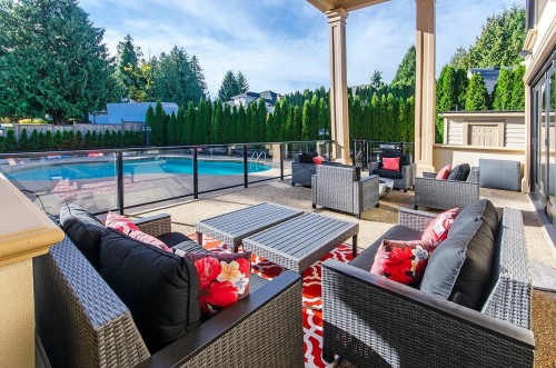 7367 149A St, Surrey, BC 