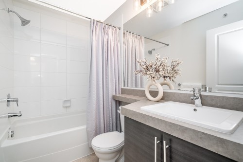 1-21867 50 Avenue, Langley, BC 