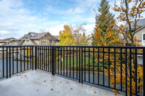 1-21867 50 Avenue, Langley, BC 