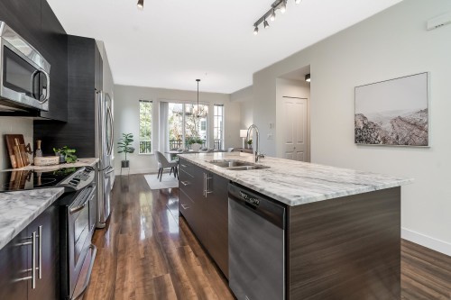 1-21867 50 Avenue, Langley, BC 