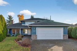 14082 17 Avenue  Surrey, BC V4A 8K4