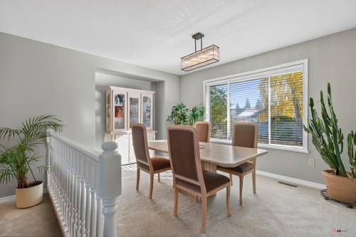 14082 17 Avenue, Surrey, BC 