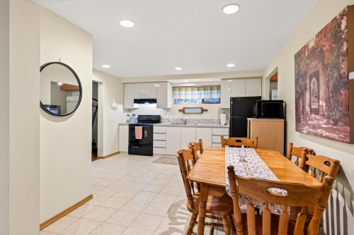 16937 0 Avenue, Surrey, BC 