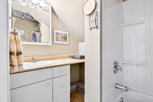 16937 0 Avenue, Surrey, BC 