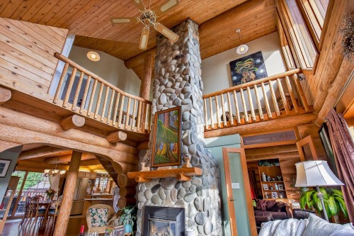 16937 0 Avenue, Surrey, BC 