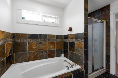 7051 196B Street, Langley, BC 