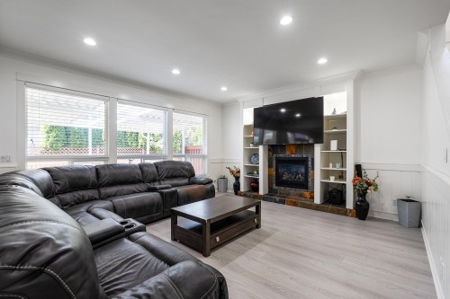 7051 196B Street, Langley, BC 