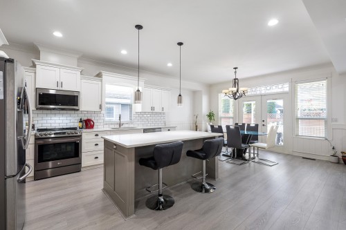 7051 196B Street, Langley, BC 