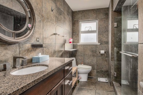 Upper-6454 109 Street, Delta, BC 