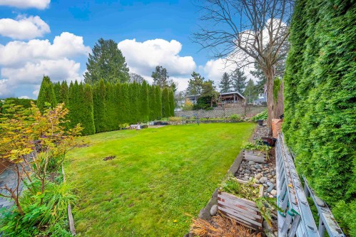 9476 Dawson Crescent, Delta, BC 