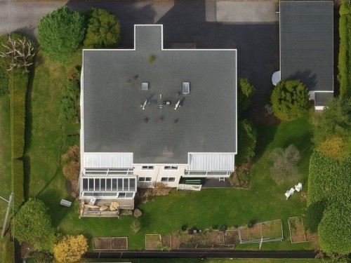 1-1040 Parker Street, White Rock, BC 