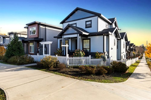 21010 72 Avenue  Langley, BC V2Y 2R6