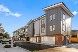 2-22348 48 Avenue  Langley, BC V3A 3N5