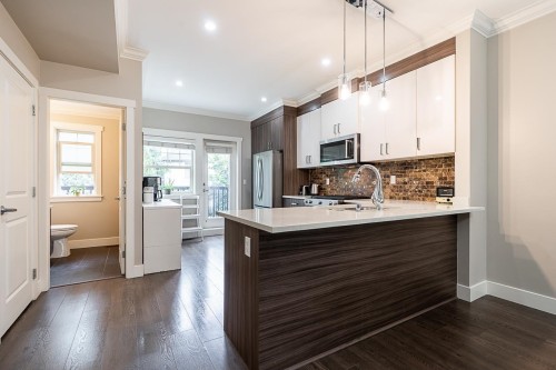 8-19097 64 Avenue, Surrey, BC 