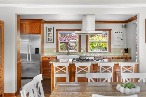 8575 240 Street, Langley, BC 