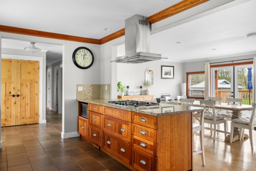 8575 240 Street, Langley, BC 