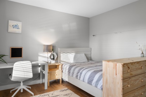 8575 240 Street, Langley, BC 